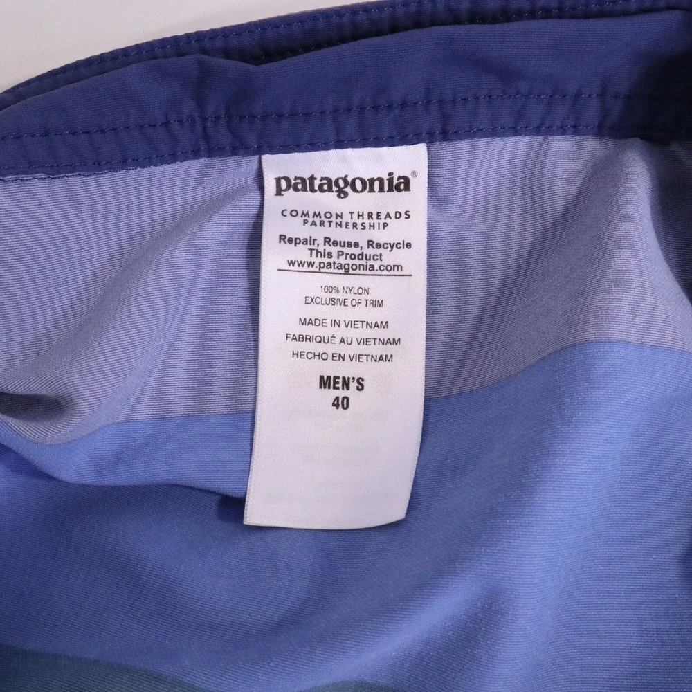 Patagonia Board Shorts Men's Size 40 Surf Swim Trunks Unlined Blue Stripes